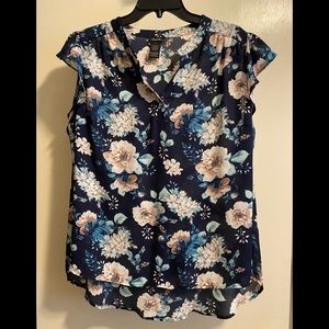Justify Floral Sleeveless Blouse